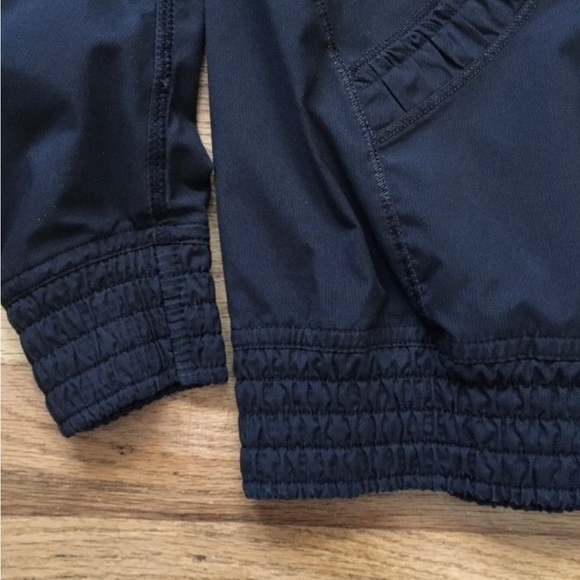 Lululemon Leader Of The Track Jacket, Black, Women’s Size 6 - Picture 3 of 3